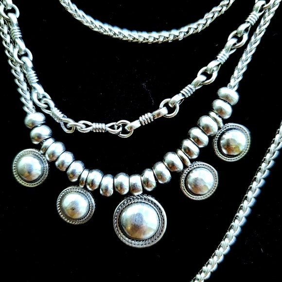 LUCKY BRAND SILVER TONE SEMIPRECIOUS ACCENTS MULTI CHAIN LAYERED NECKLACE - Picture 2 of 3